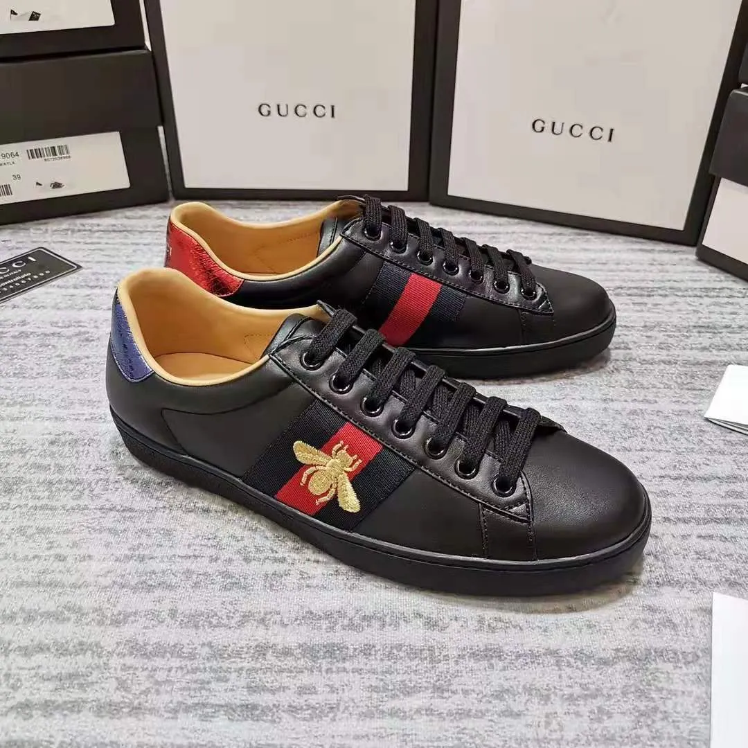 👟👟Ex-factory price 420👟👟 Newly upgraded high version of men's and women's wear, (GUCCI) official website's latest casual and fashionable couple shoes, hot style The style is simple and elegant, exclusive for couples. Unique official website latest brand elements 👑 original Gucci decoration, fashionable and generous, original material cowhide ✅ sheepskin lining, official website designated wear-resistant casual outsole, real-life photos of classic models in the counter, women's 35-40, men's 38--44 sizes